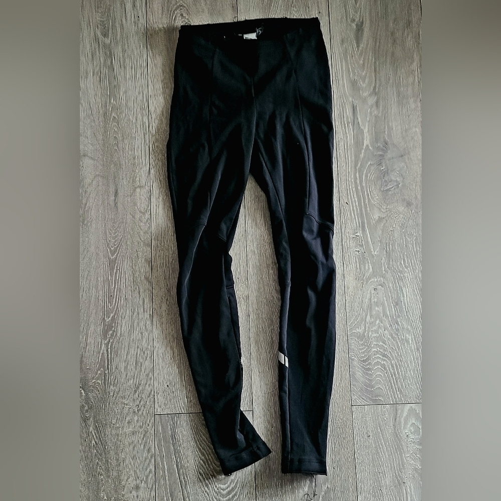 MEC Nylon/Spandex running leggings